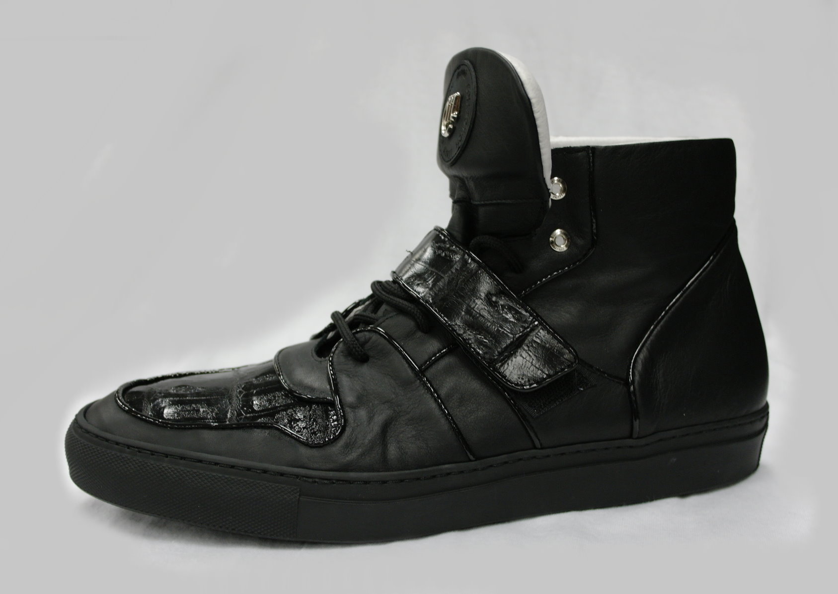 black mauri shoes