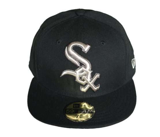 Big Metallic / Chicago White Sox / New Era Fitted Cap / Color:Black